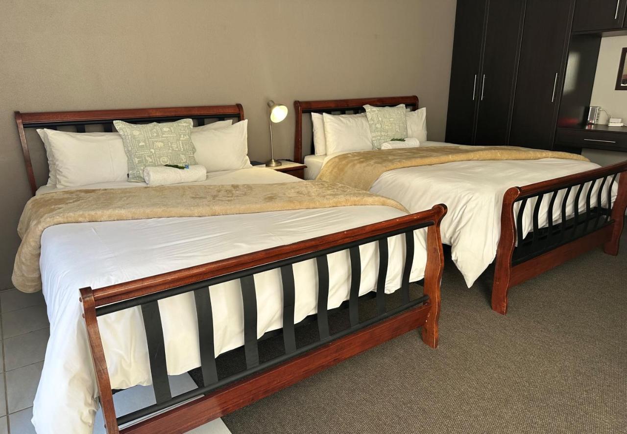 Fin And Feather Guest Lodge Боксбург Экстерьер фото